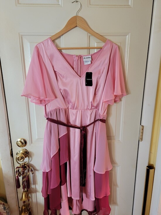 torrid Dresses & Skirts - Torrid Three-Tone Pink Layered Midi Dress with Satin Tie